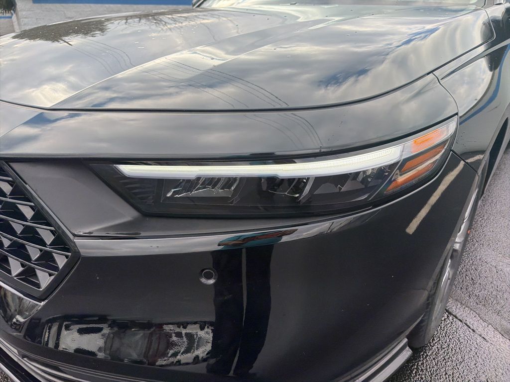 Thumbnail: 2023 Honda Accord - 9