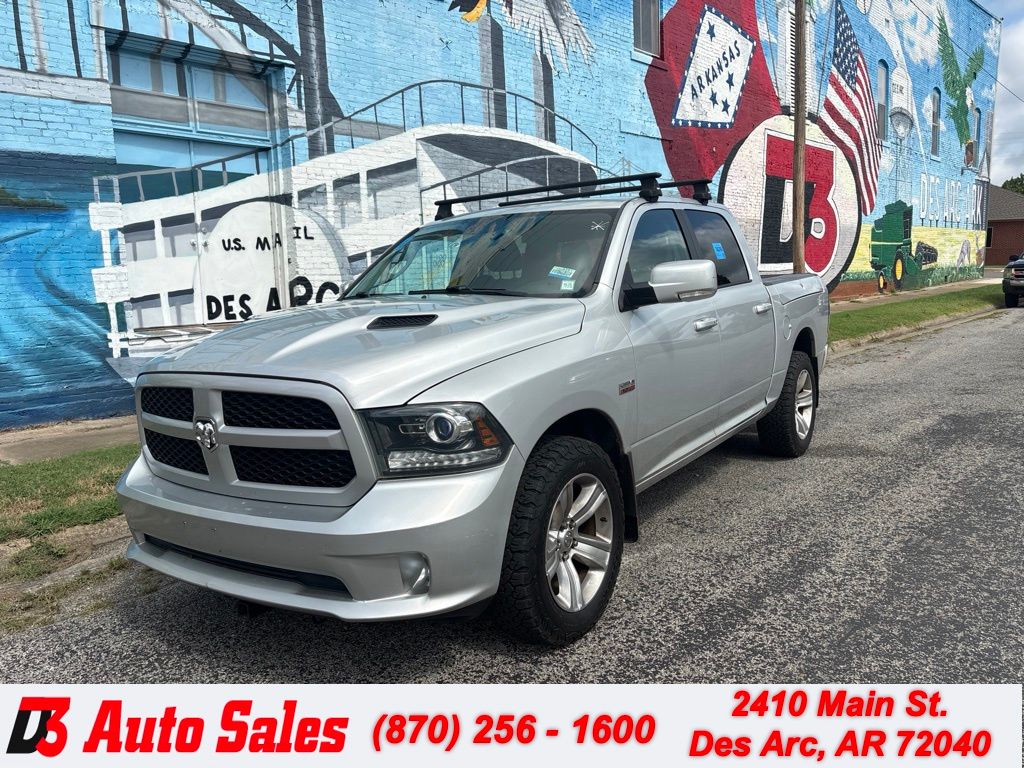 Bright Silver Clearcoat Metallic 2016 RAM 1500 Pickup Truck Four-Wheel Drive 8-Speed Automatic