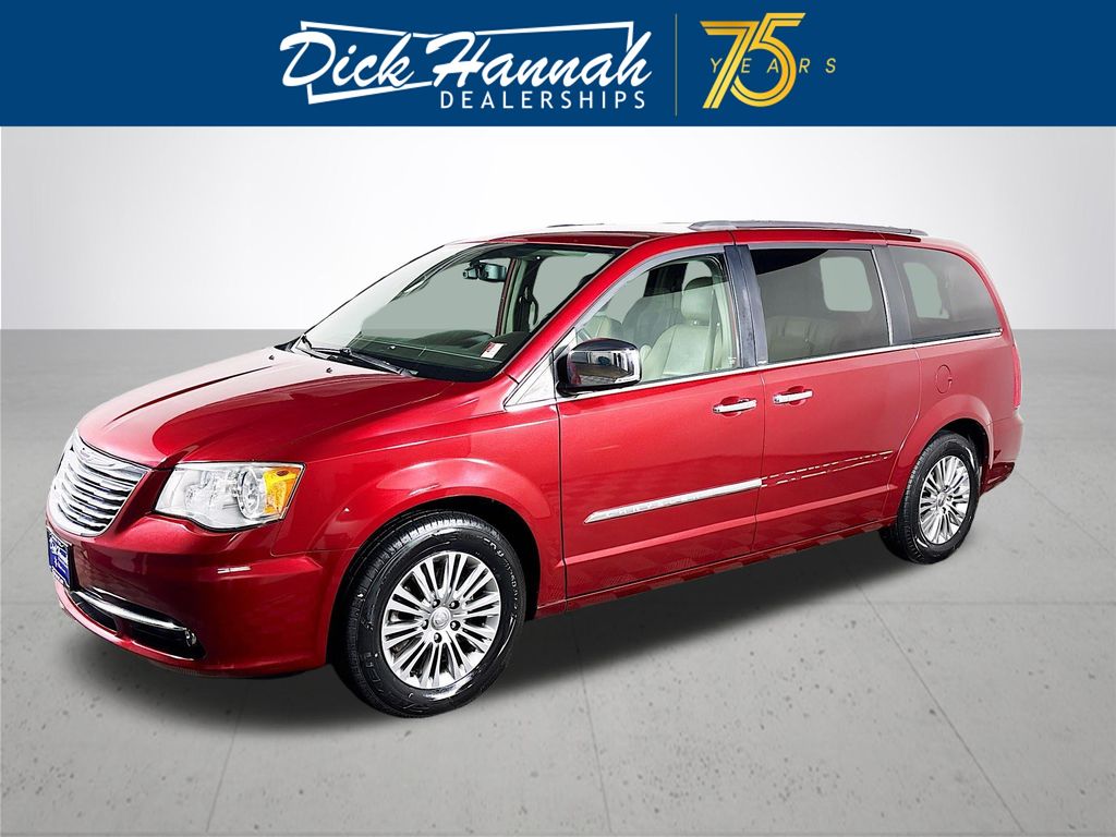 Dick Hannah Dealerships - 2013 Chrysler Town & Country Touring-L For Sale in Vancouver, WA