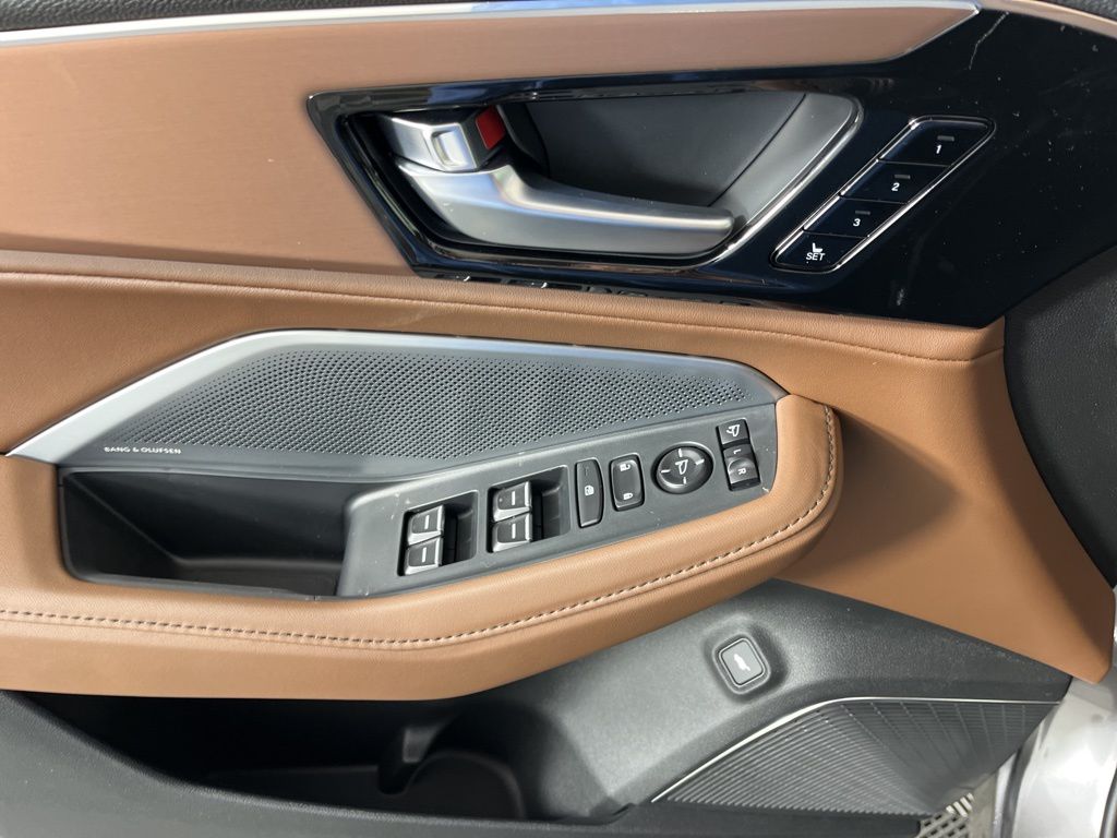 Thumbnail: 2026 Acura MDX - 28
