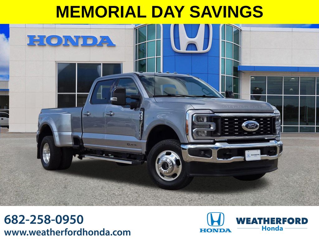 2024 Ford F-350 Lariat 4x4 Crew Cab 8' Box DRW's photo