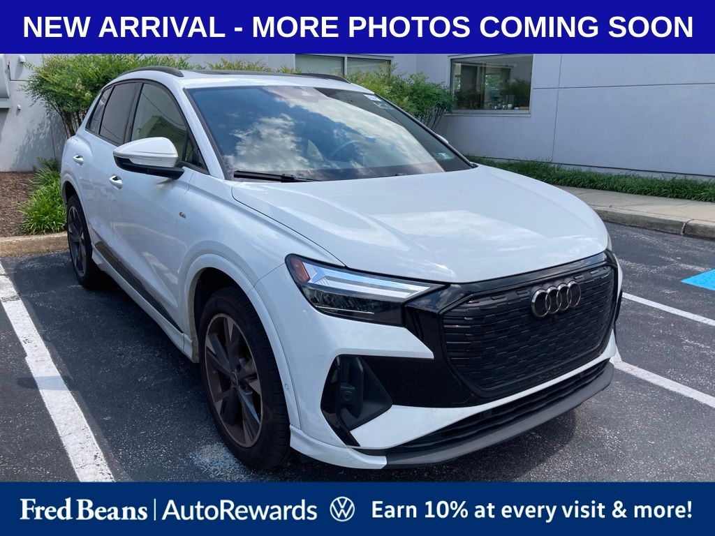 2023 Audi Q4 e-tron quattro Premium Plus 50