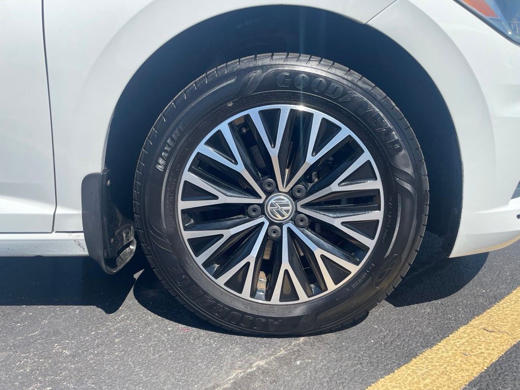 Used 2019 Volkswagen Jetta Sedan