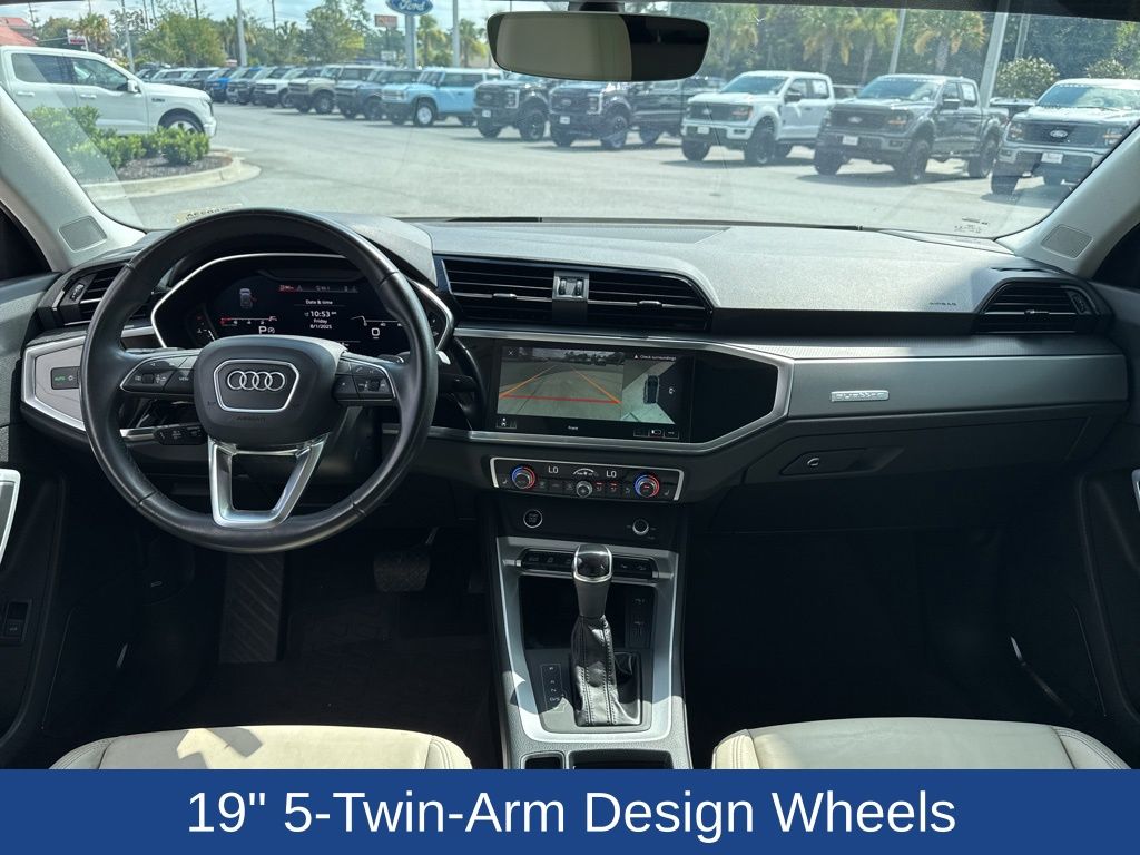 2021 Audi Q3 quattro S line Prem Plus 45 TFSI