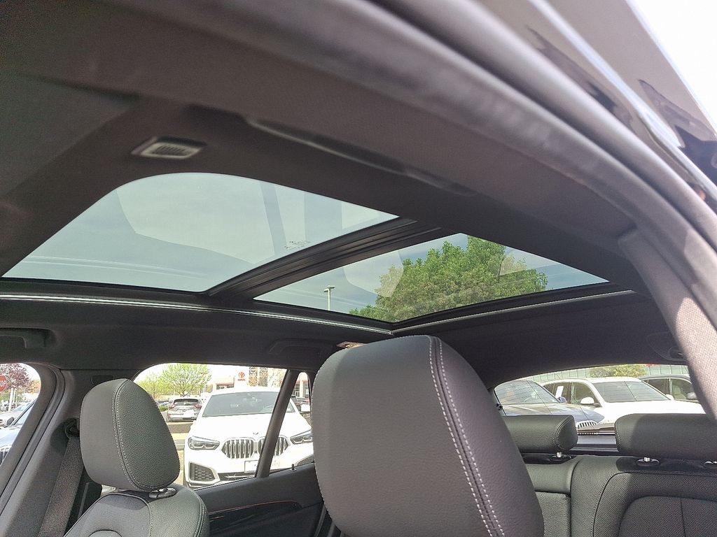 2021 BMW X1 xDrive28i 15