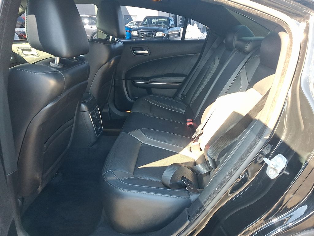 Thumbnail: 2015 Dodge Charger - 10