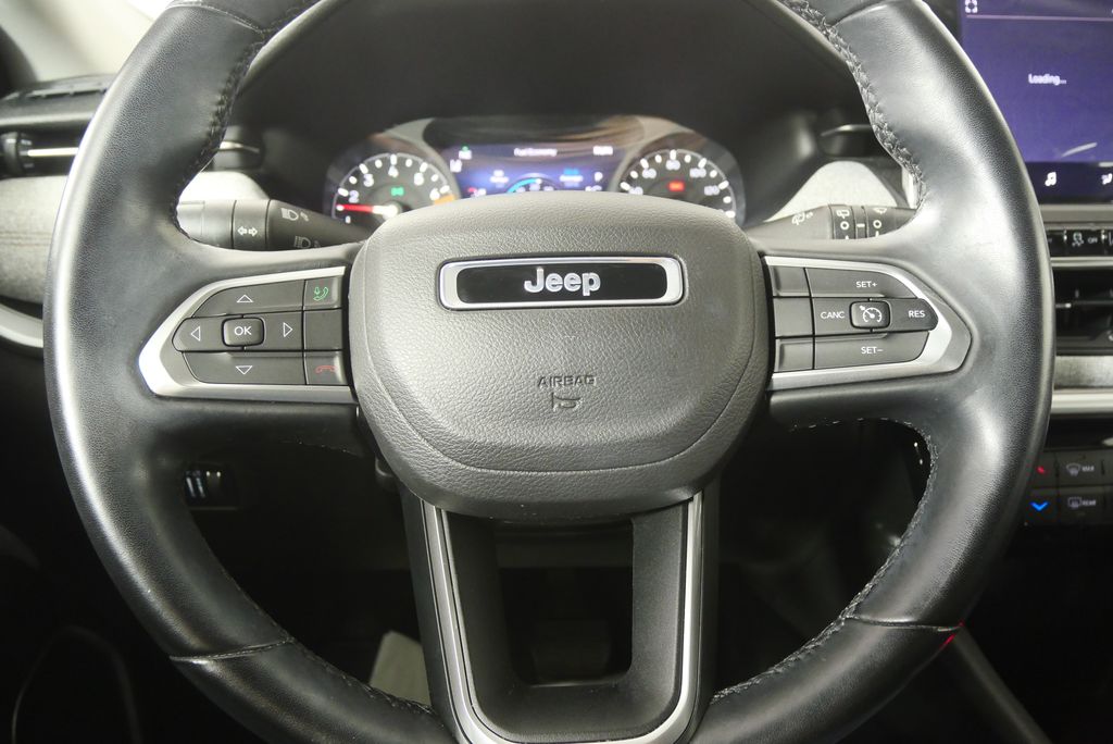 Thumbnail: 2022 Jeep Compass - 20