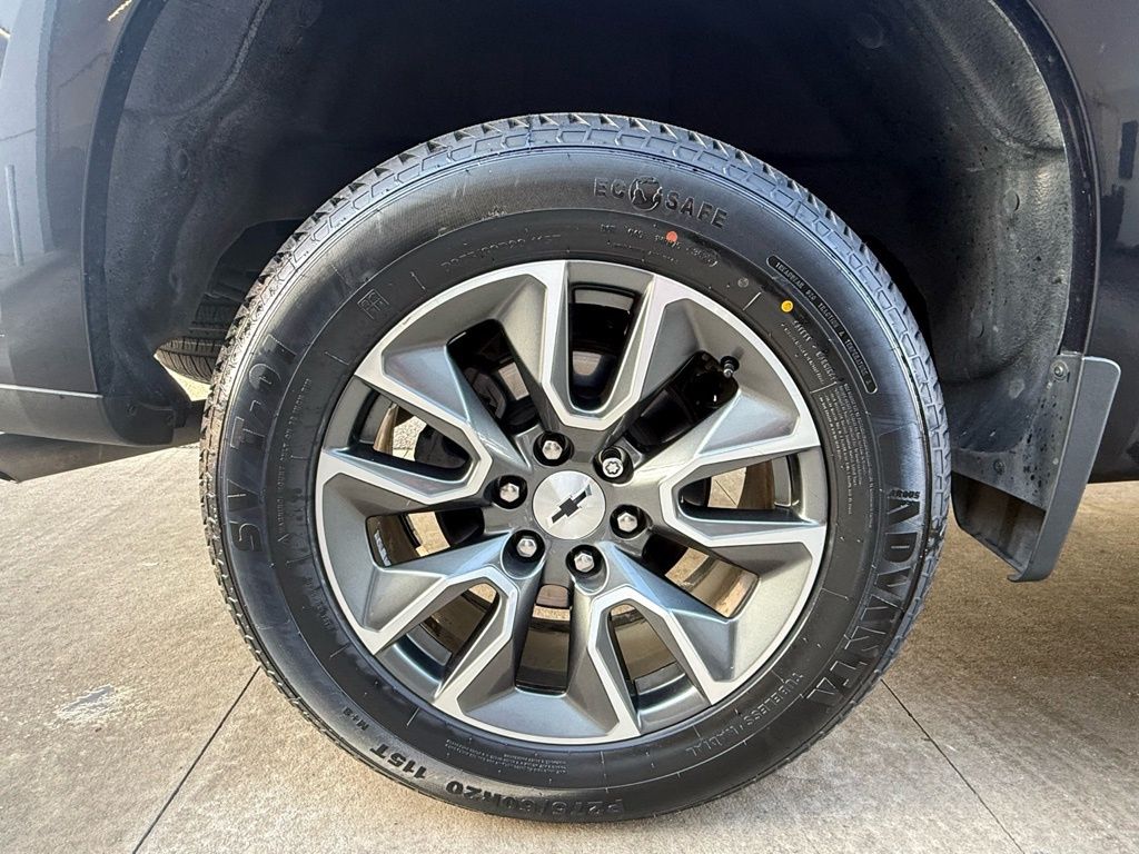 Used 2022 Gray Chevrolet RST image 47