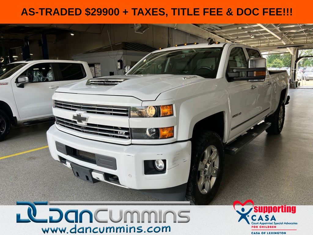 Summit White 2017 Chevrolet Silverado 2500HD Pickup Truck Four-Wheel Drive 6-Speed Automatic