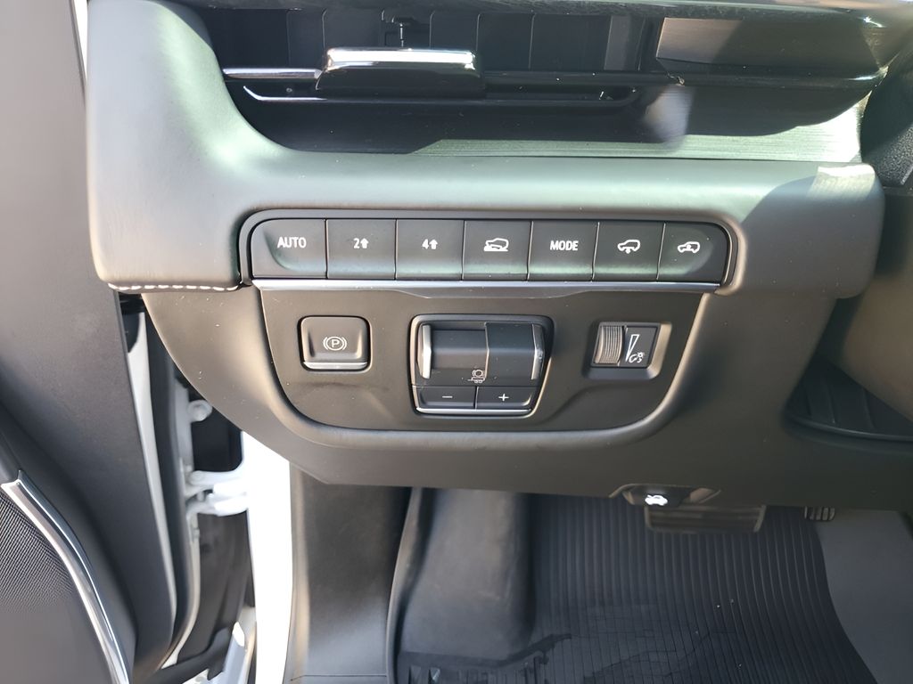 Used Car 2022 Cadillac Escalade  Sport Platinum For Sale Under $80,000 In Austin, Texas