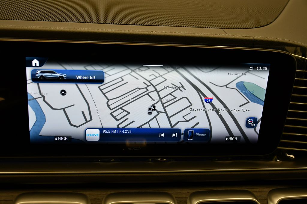 Thumbnail: 2026 Mercedes-Benz GLS - 27