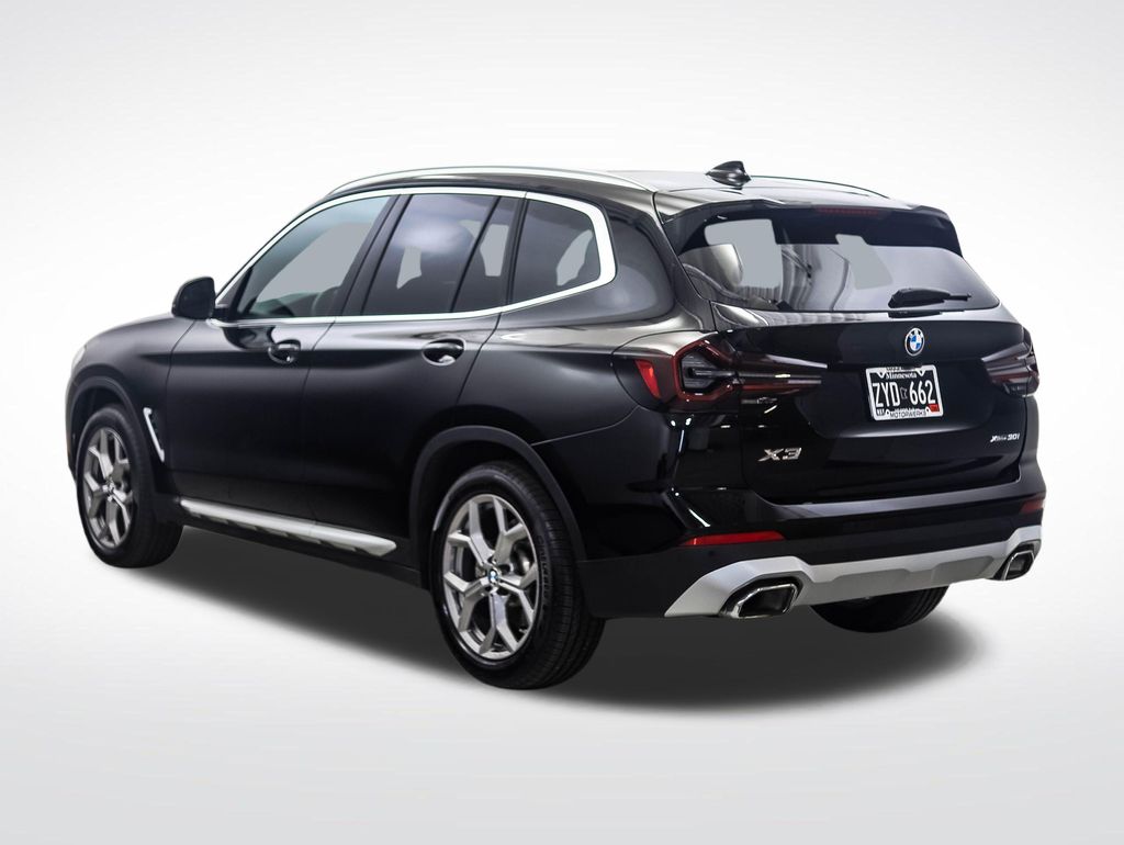 Thumbnail: 2023 BMW X3 - 3