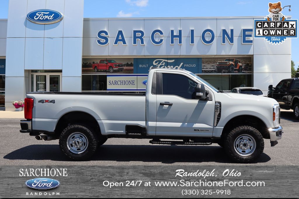 Avalanche 2026 Ford F-350 Super Duty Pickup Truck Four-Wheel Drive Automatic
