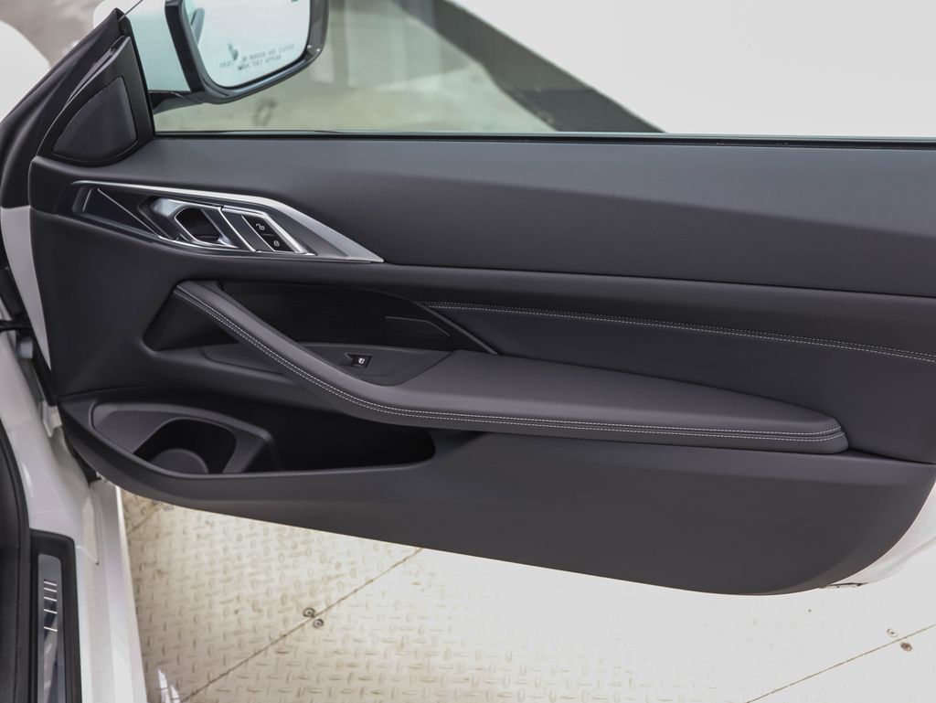 Thumbnail: 2026 BMW 4 Series - 22