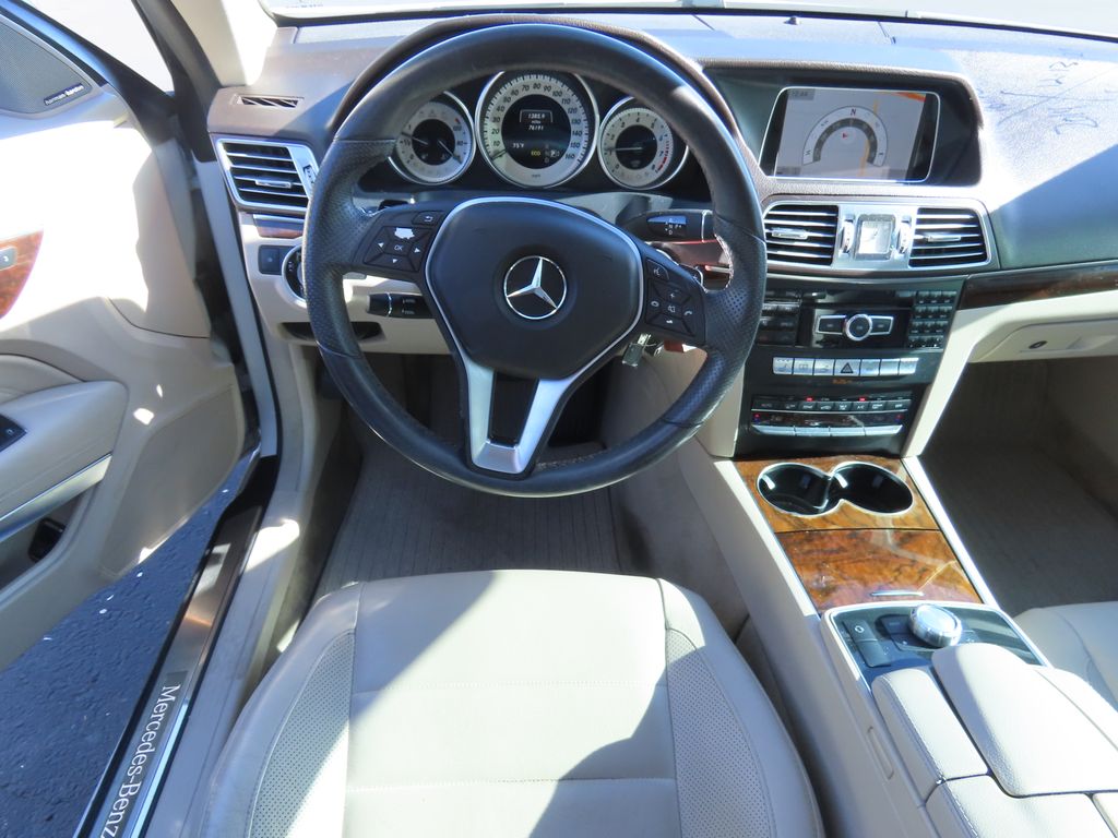 Thumbnail: 2014 Mercedes-Benz E-Class - 5