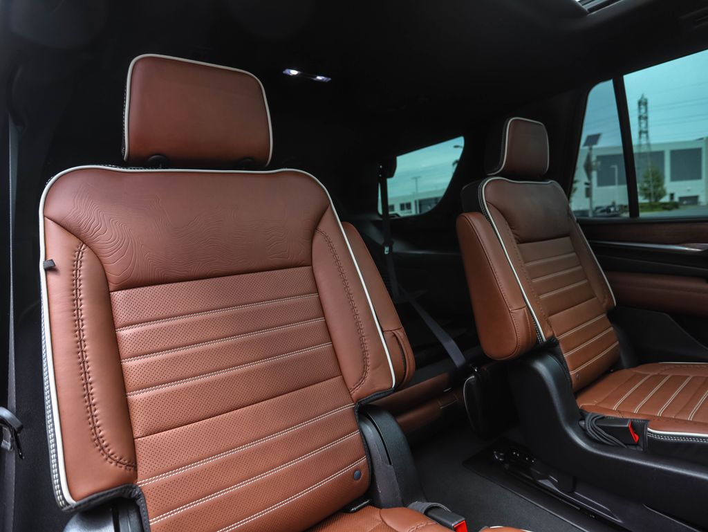 Thumbnail: 2023 GMC Yukon - 29