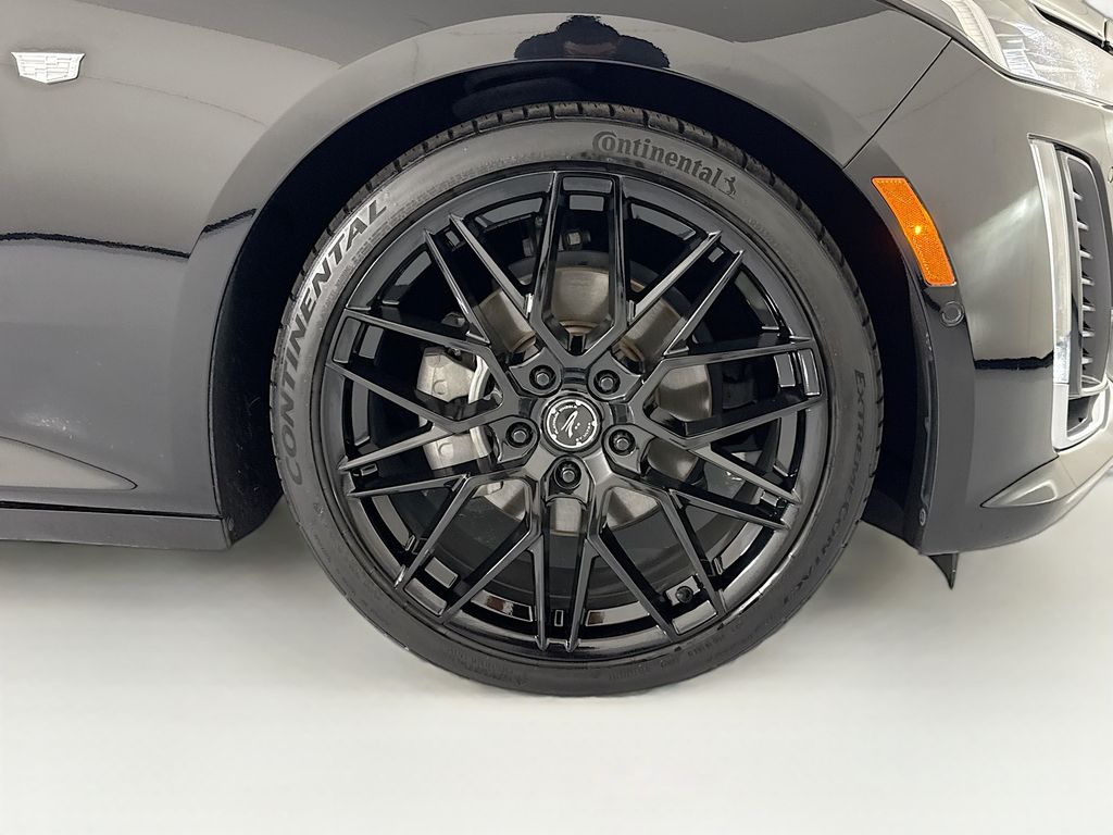 Thumbnail: 2020 Cadillac CT5 - 32