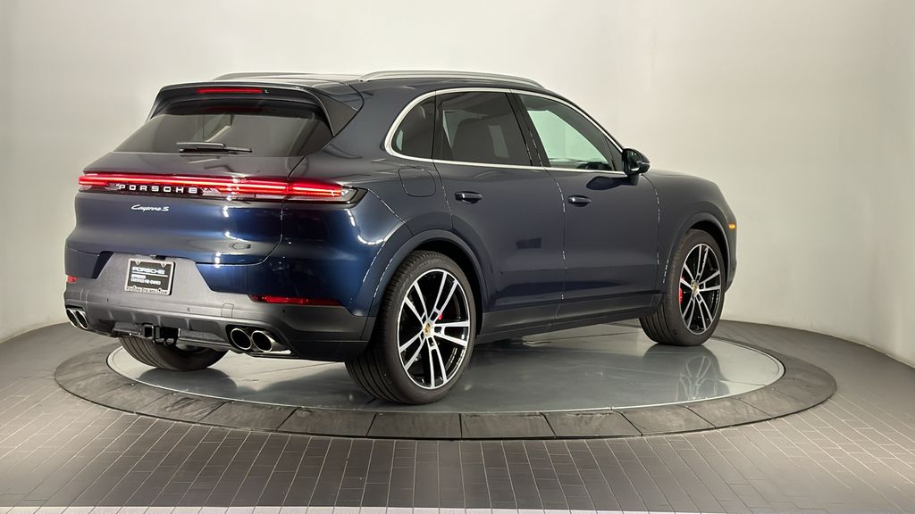 2024 Porsche Cayenne S 5