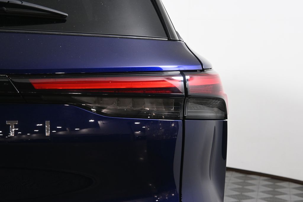 Thumbnail: 2023 INFINITI QX60 - 13