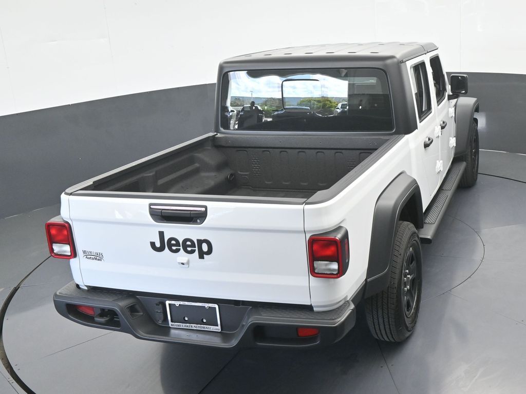 New 2026 bright white clearcoat Jeep Sport image 42