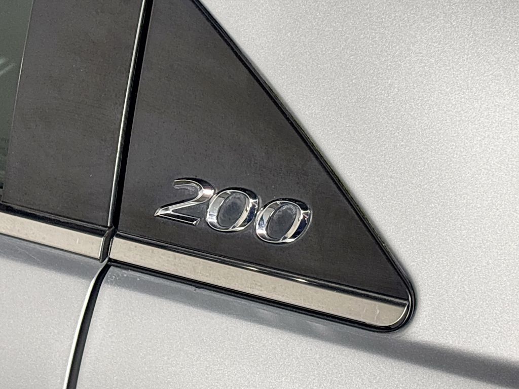 2011 Chrysler 200 Touring