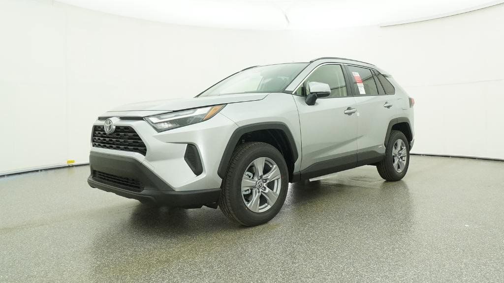 Thumbnail: 2025 Toyota RAV4 - 13