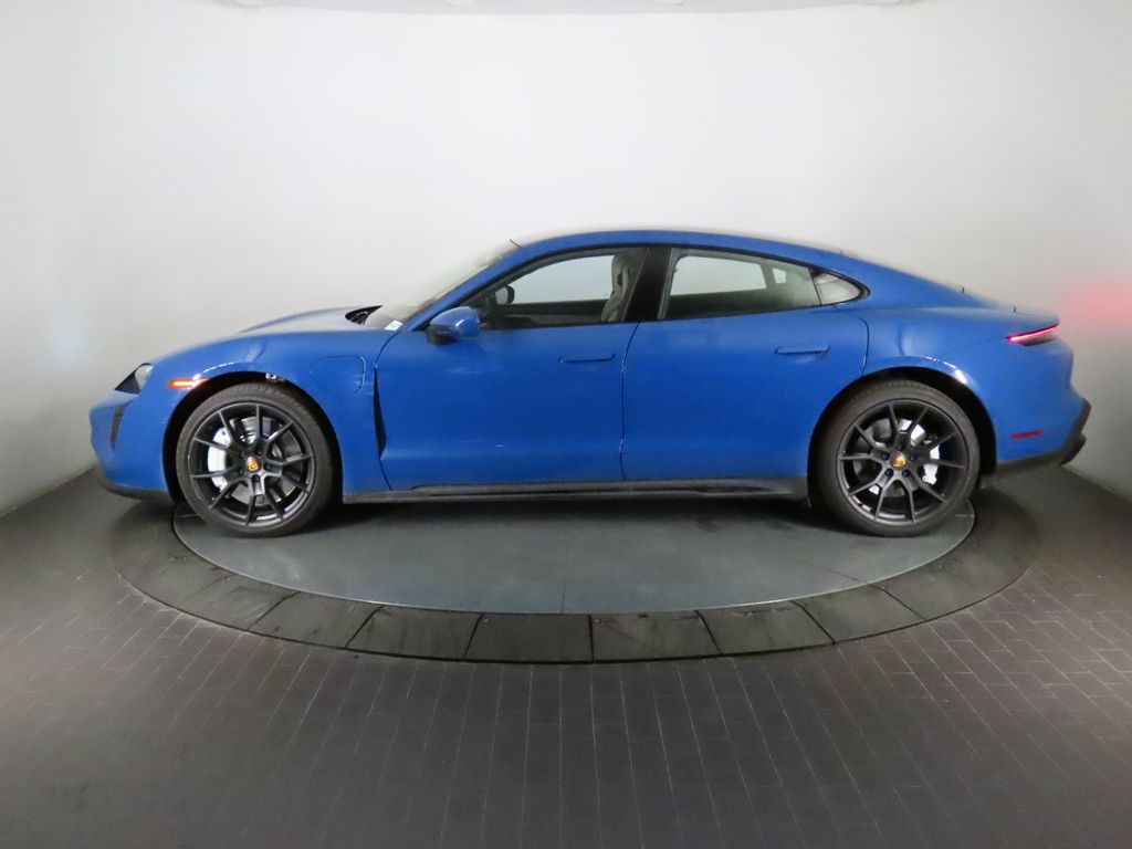 Thumbnail: 2023 Porsche Taycan - 2