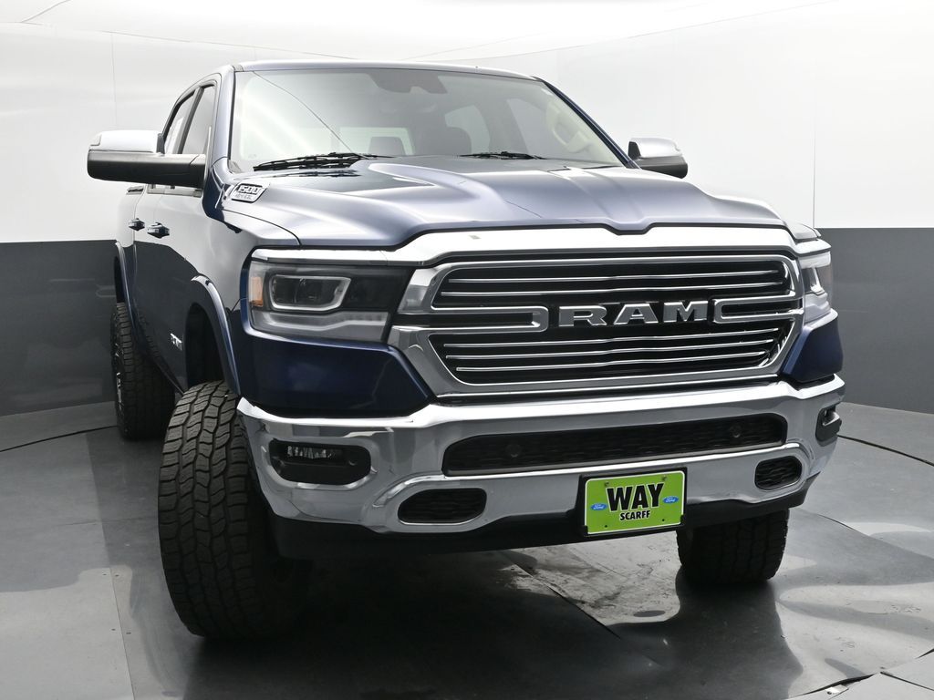 2019 Ram 1500 Laramie Crew Cab 4x4 5'7" Box