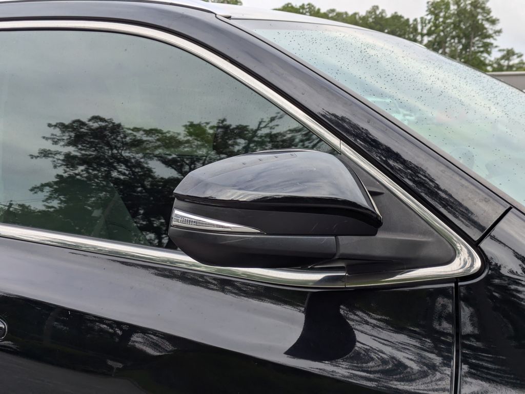 Used 2016 Toyota Highlander SUV