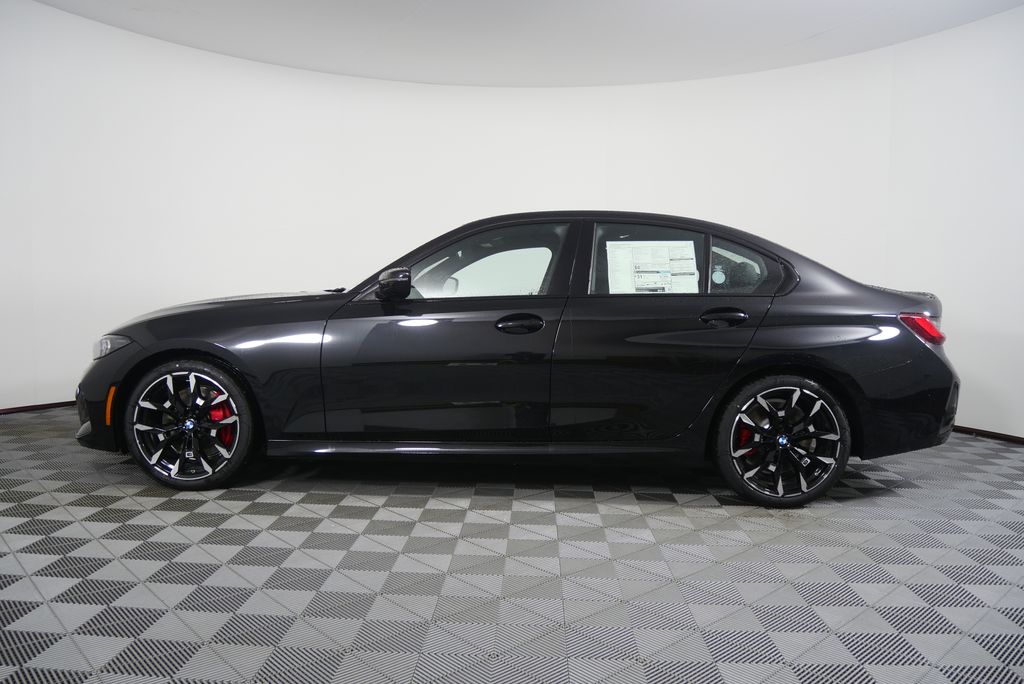 Thumbnail: 2026 BMW 3 Series - 6