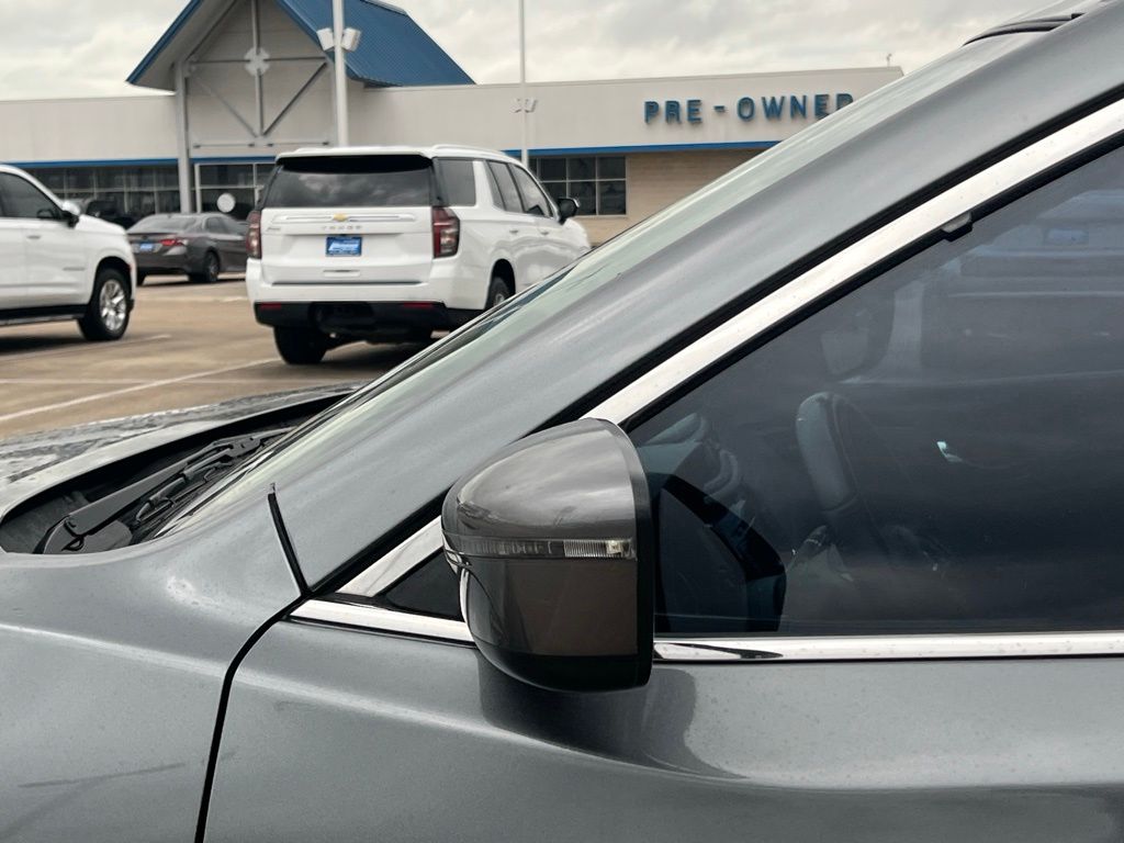 2020 Nissan Rogue SV Gray at Community Honda