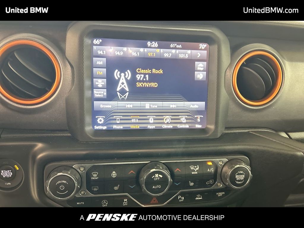 2021 Jeep Gladiator Mojave 16