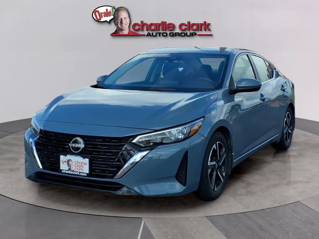 2024 Nissan Sentra SV FWD