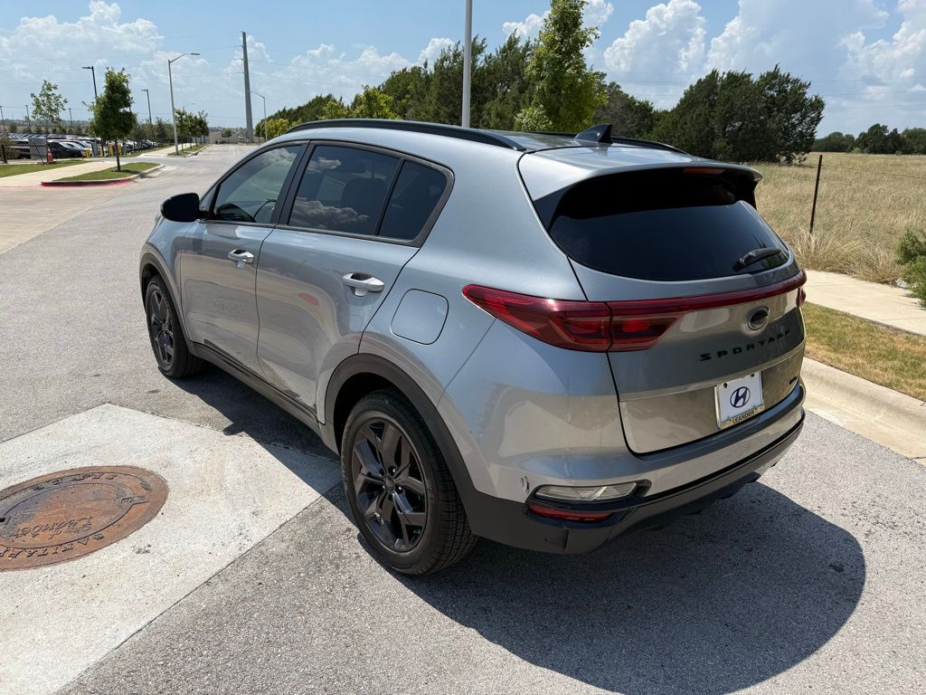Thumbnail: 2022 Kia Sportage - 8