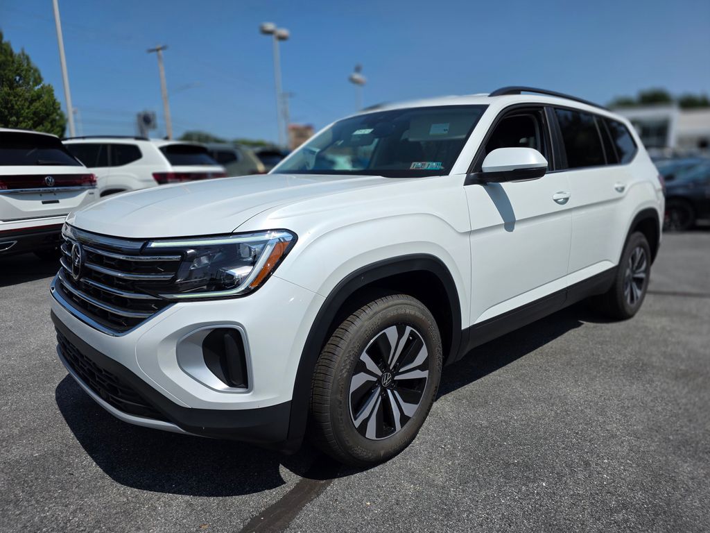 2026 Volkswagen Atlas 2.0T SE White/off-white at Sutliff Volkswagen