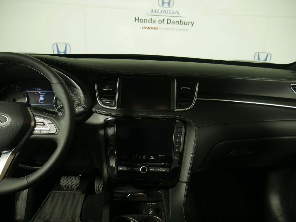 2023 INFINITI QX55 Luxe 13