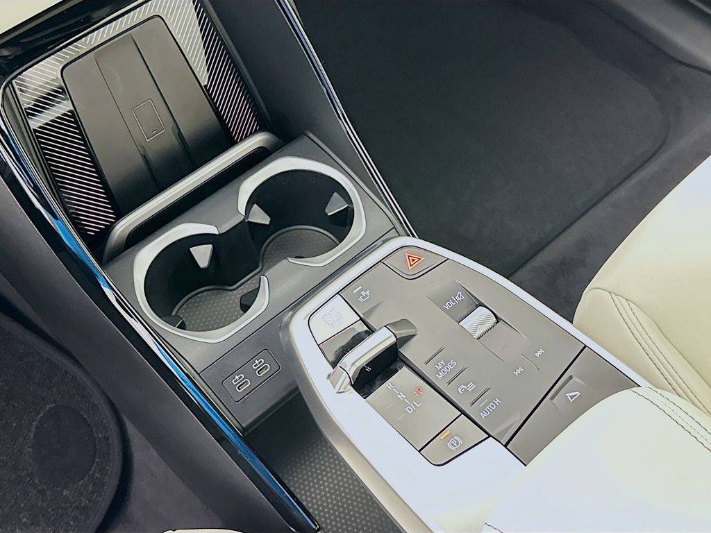 Thumbnail: 2026 BMW X1 - 15