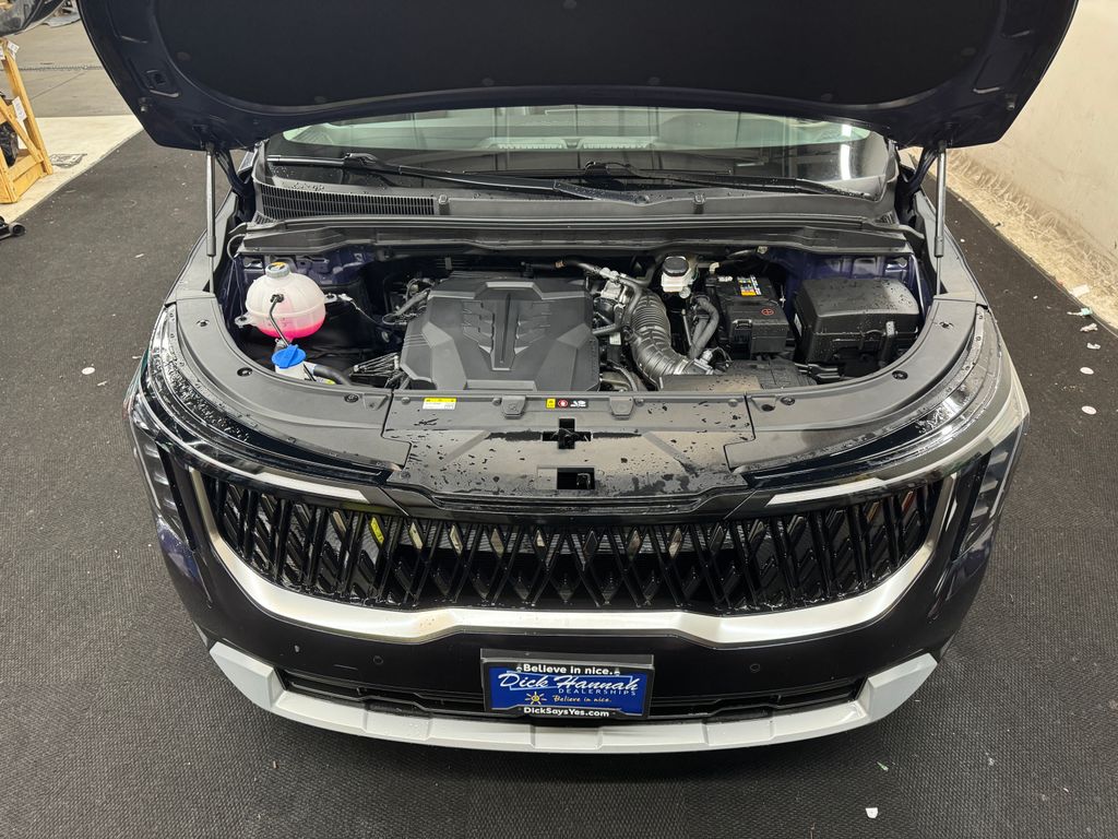 2025 Kia Carnival LXS