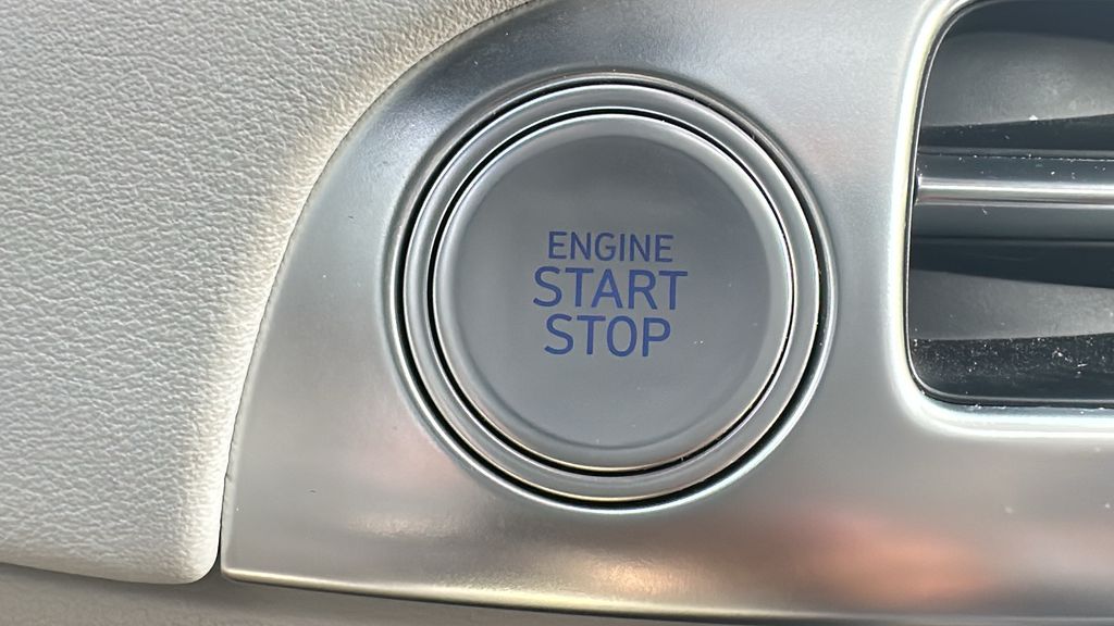 2024 Hyundai Palisade Calligraphy White at Wharton Chevrolet GMC