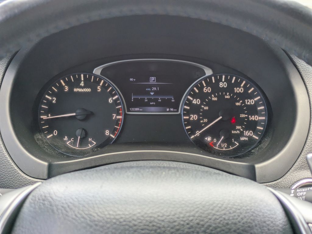 2016 Nissan Altima 2.5 SR