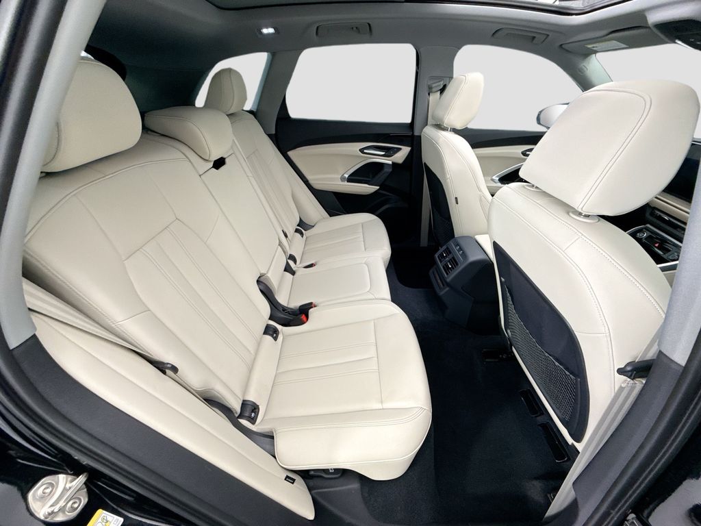 Used 2025 Black Audi  image 21