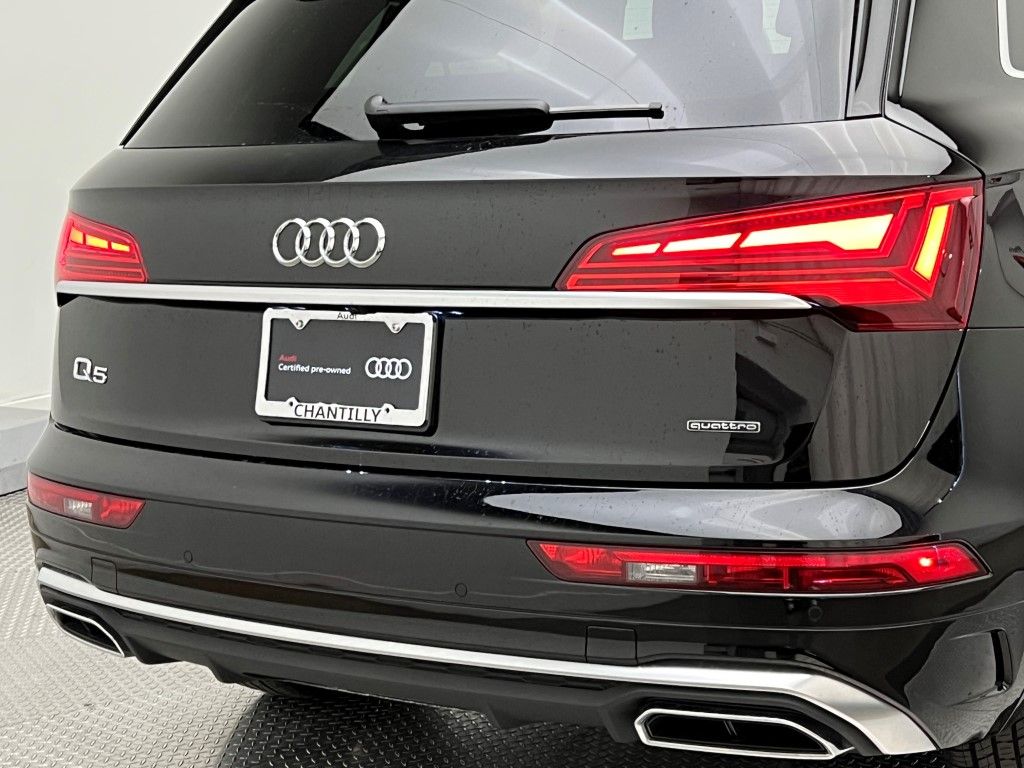 Thumbnail: 2023 Audi Q5 - 6