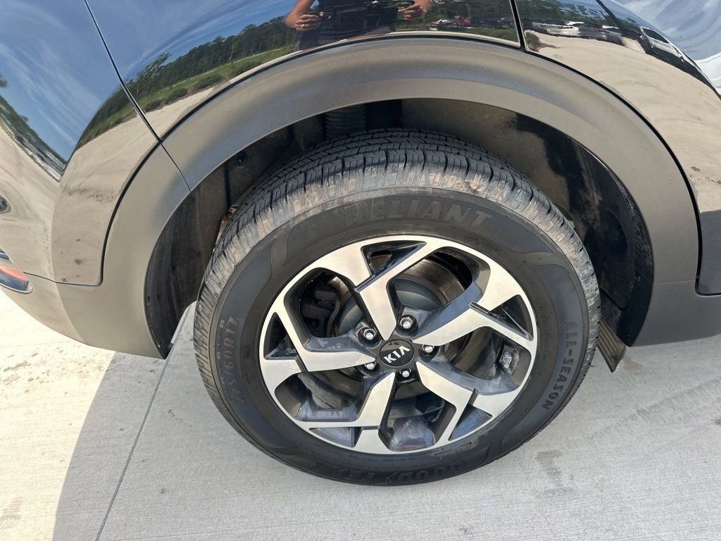 2022 Black Cherry Pearl Kia Sportage LX AWD SUV