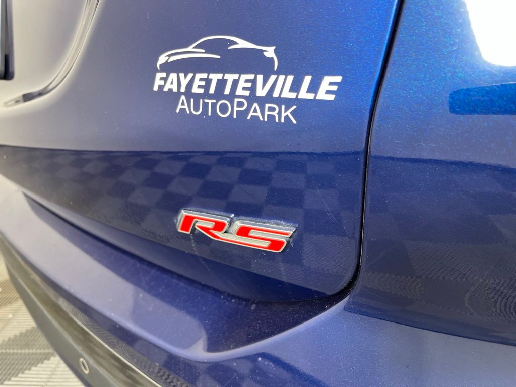 Thumbnail: 2022 Chevrolet Equinox - 4