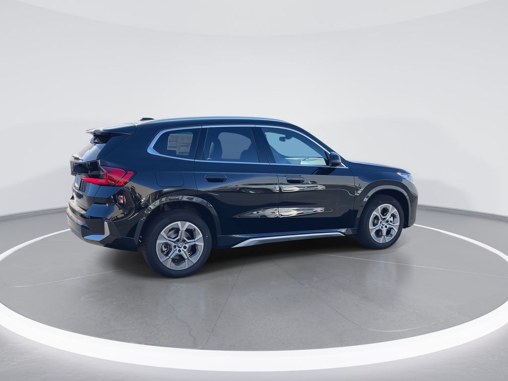 Thumbnail: 2026 BMW X1 - 8