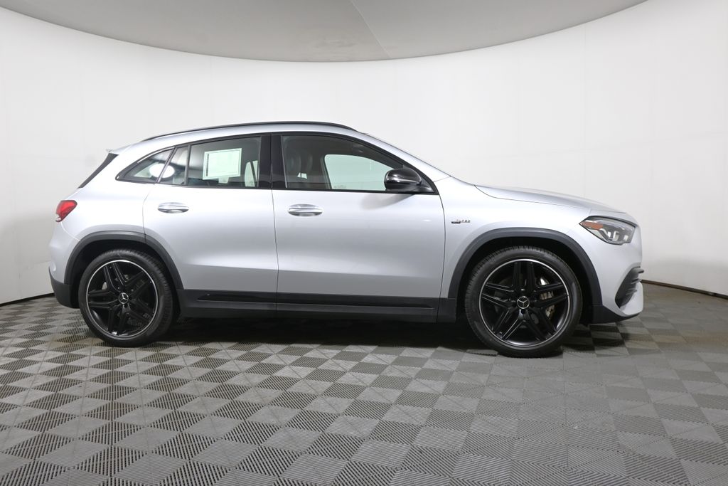 Thumbnail: 2023 Mercedes-Benz GLA - 8