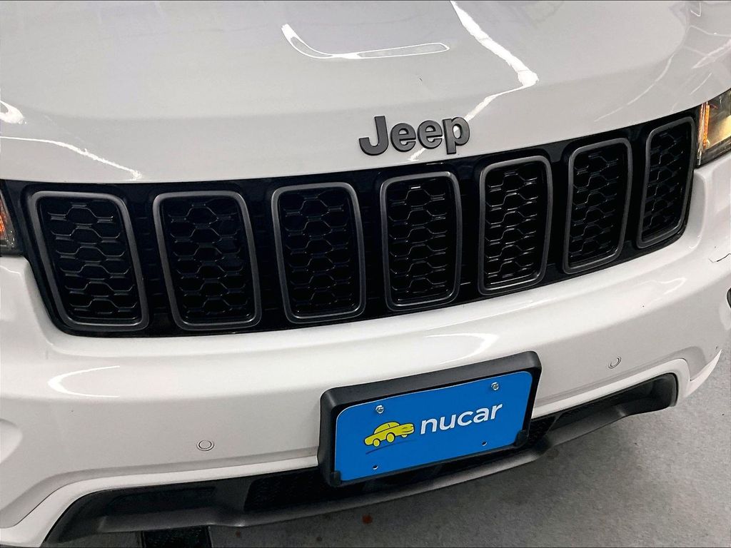 2021 Jeep Grand Cherokee — photo 29