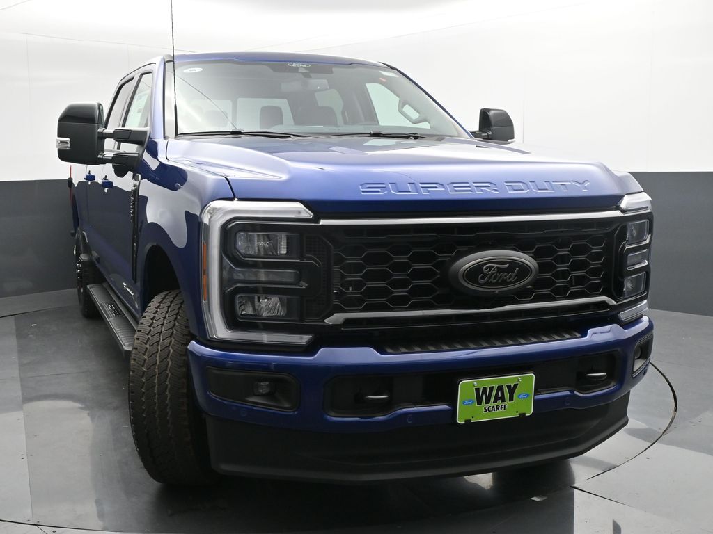 2026 Ford F-350 Lariat photo 7