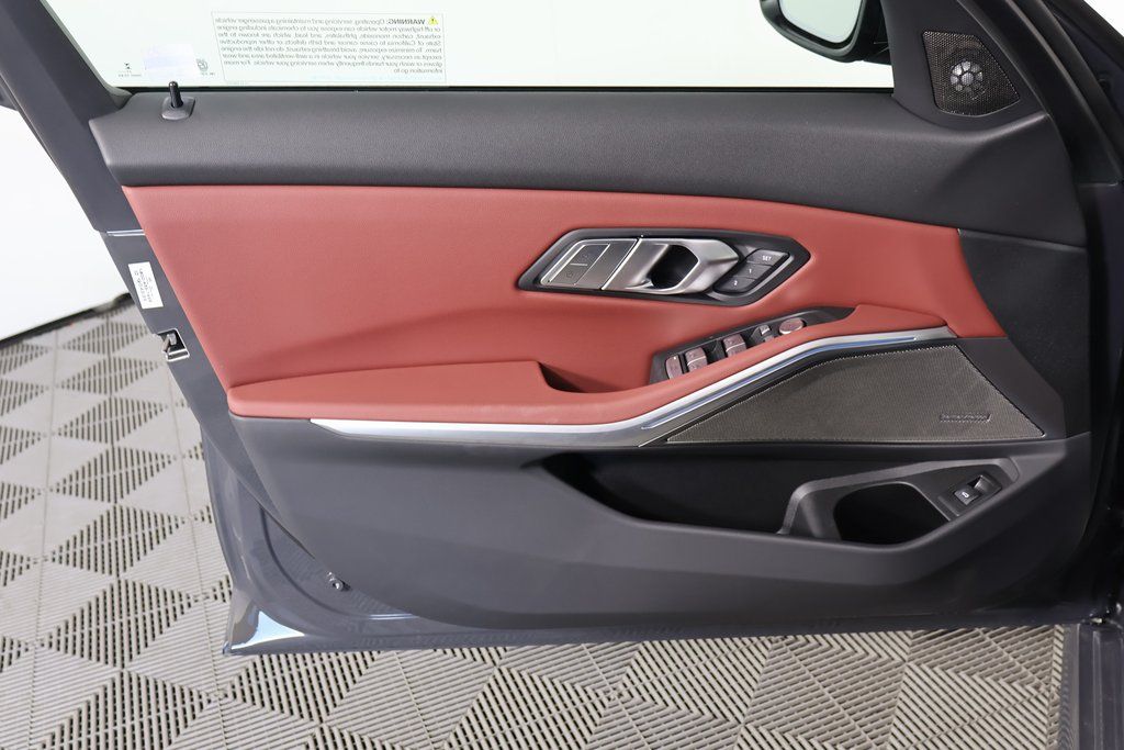 Thumbnail: 2026 BMW 3 Series - 7