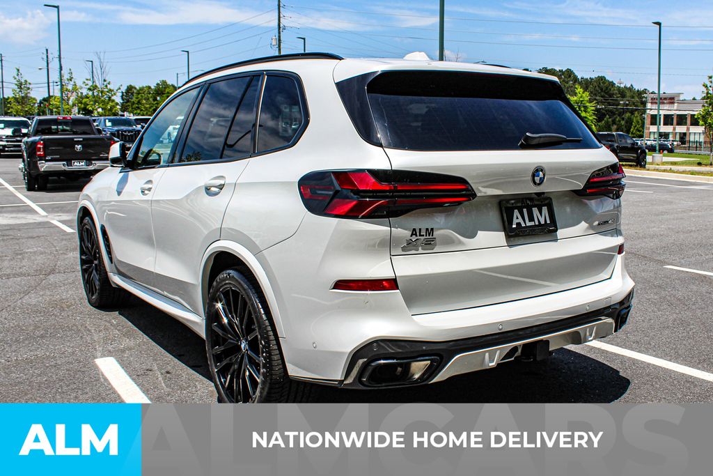 Used 2024 White BMW xDrive40i image 5